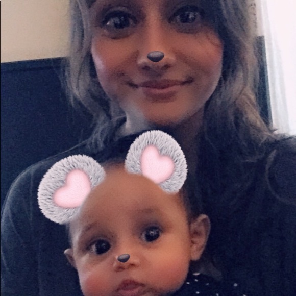 Meet your Posher, Ashley - Picture 1 of 1